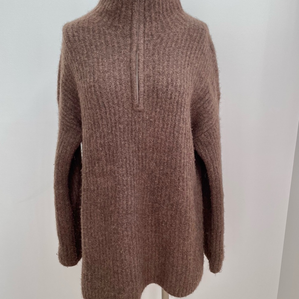 Aritzia Babaton Brown Turtleneck Sweater